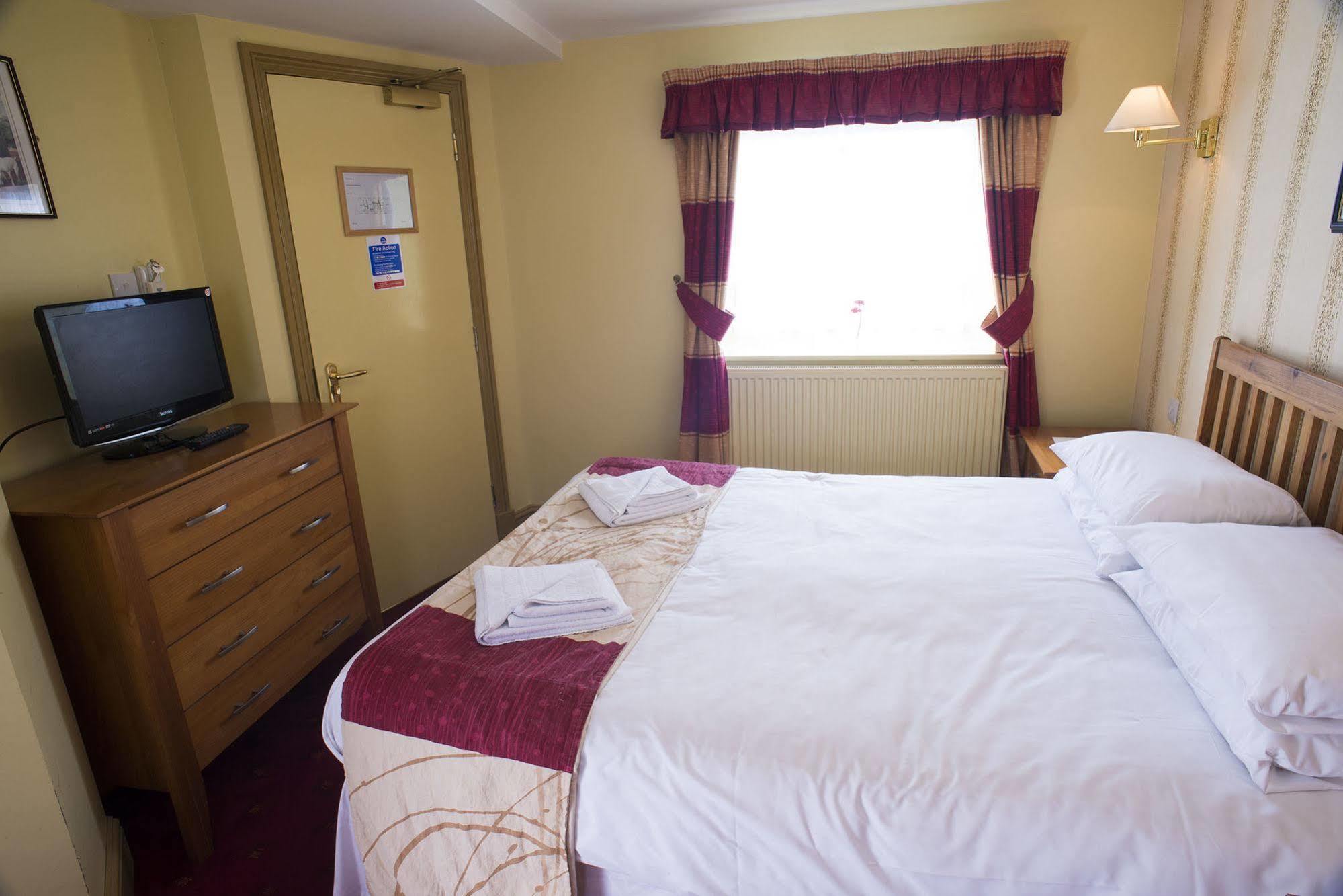 The Highwayman Inn Shepton Mallet Eksteriør billede