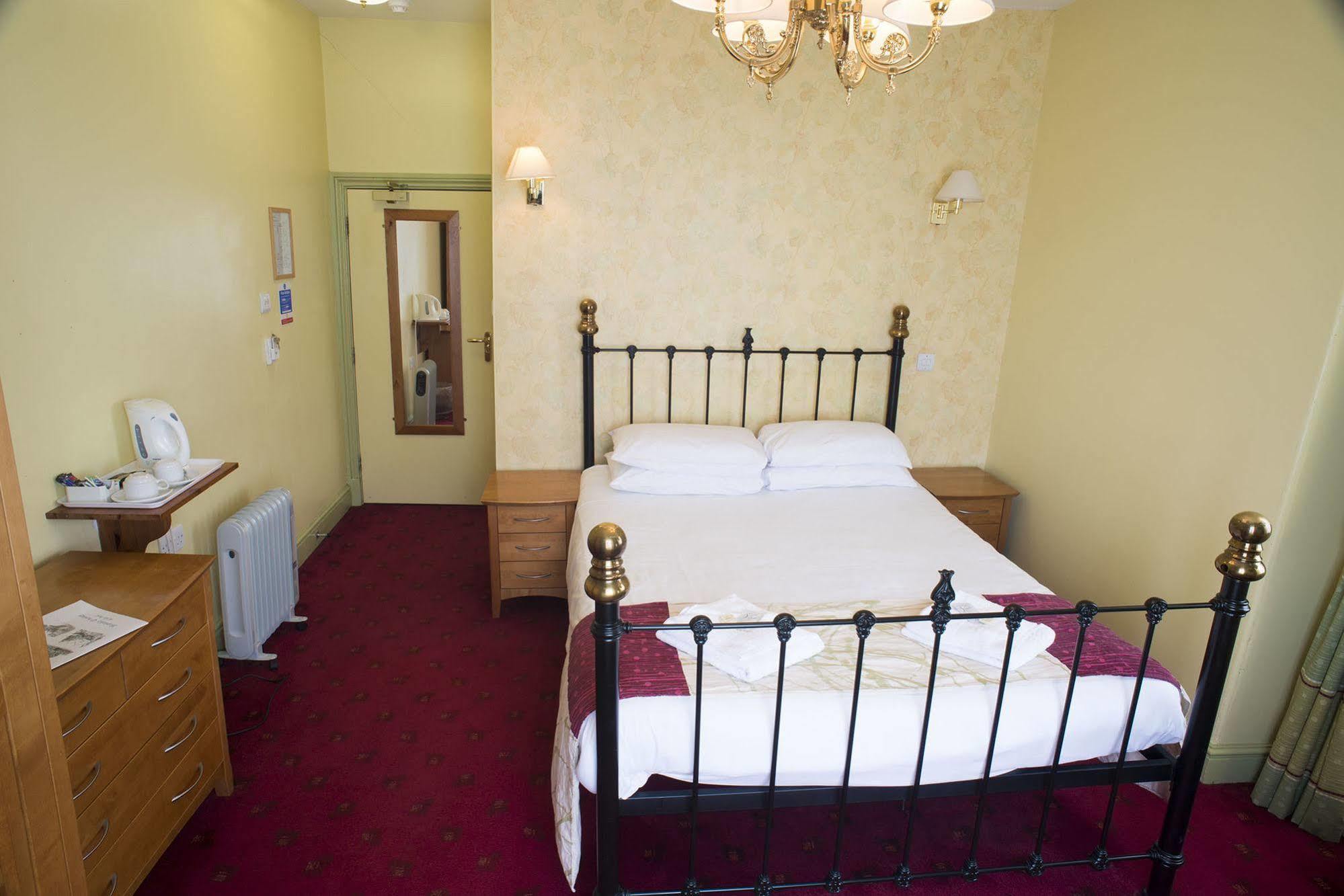 The Highwayman Inn Shepton Mallet Eksteriør billede