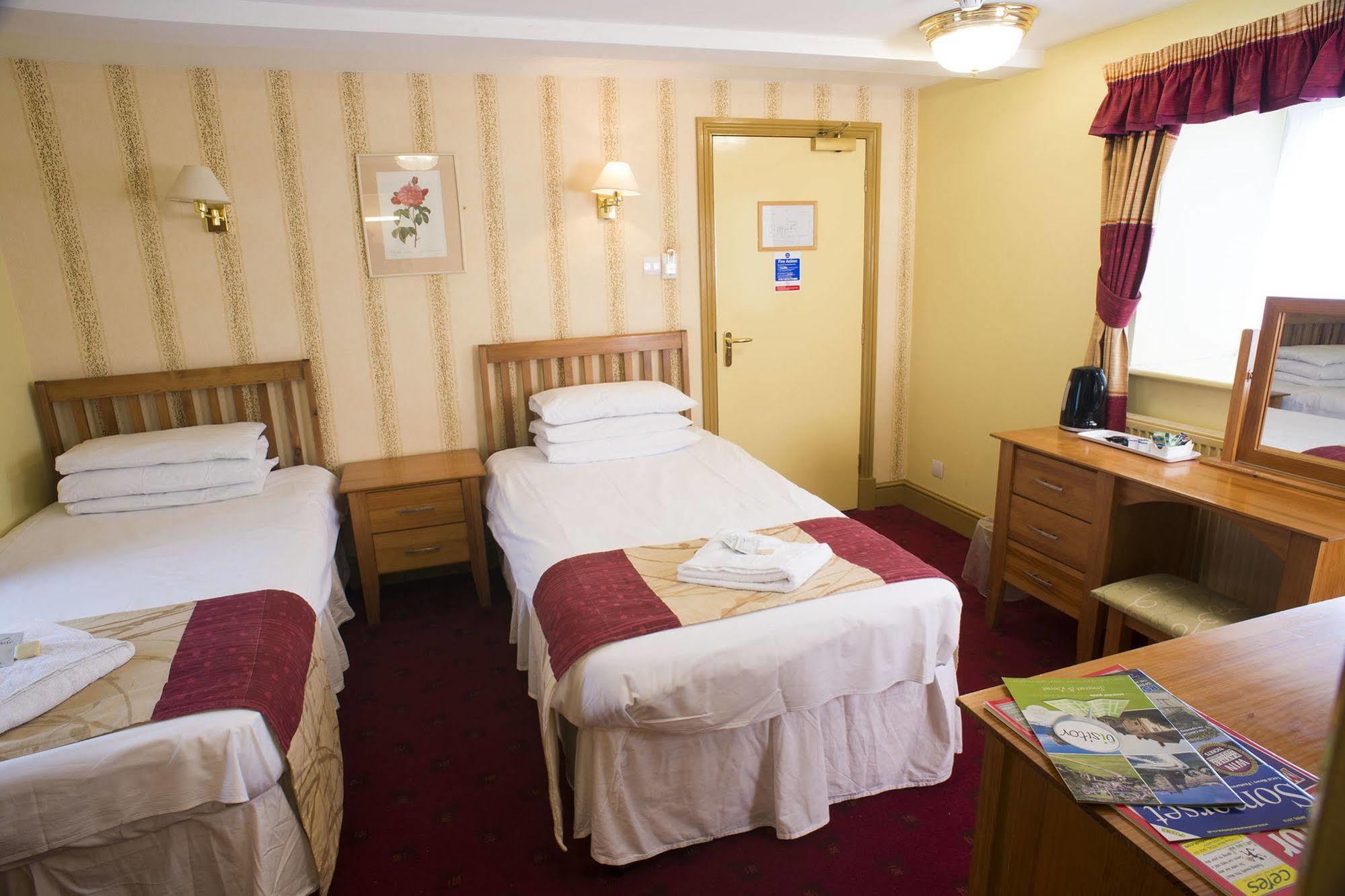 The Highwayman Inn Shepton Mallet Eksteriør billede
