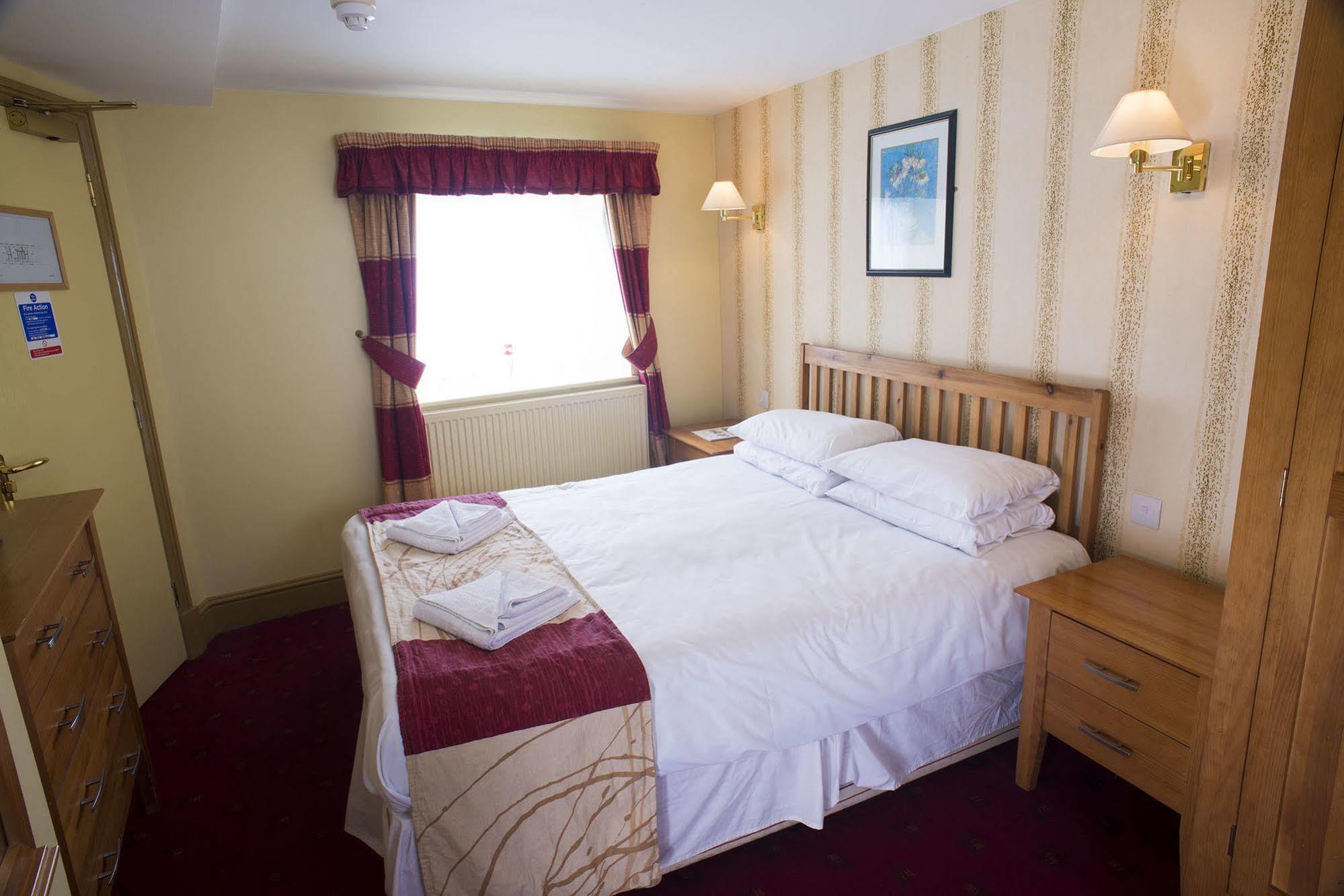 The Highwayman Inn Shepton Mallet Eksteriør billede