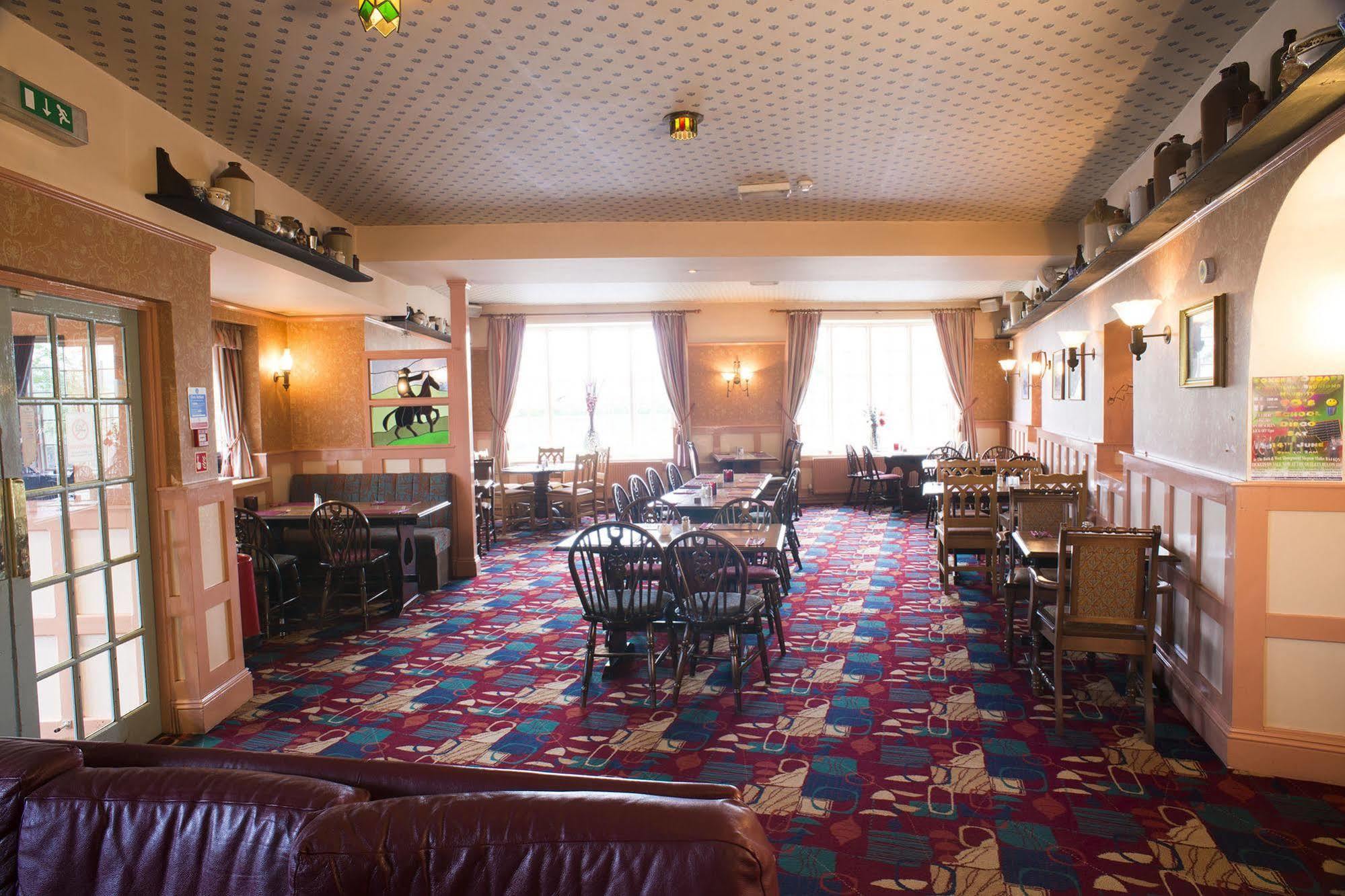 The Highwayman Inn Shepton Mallet Eksteriør billede