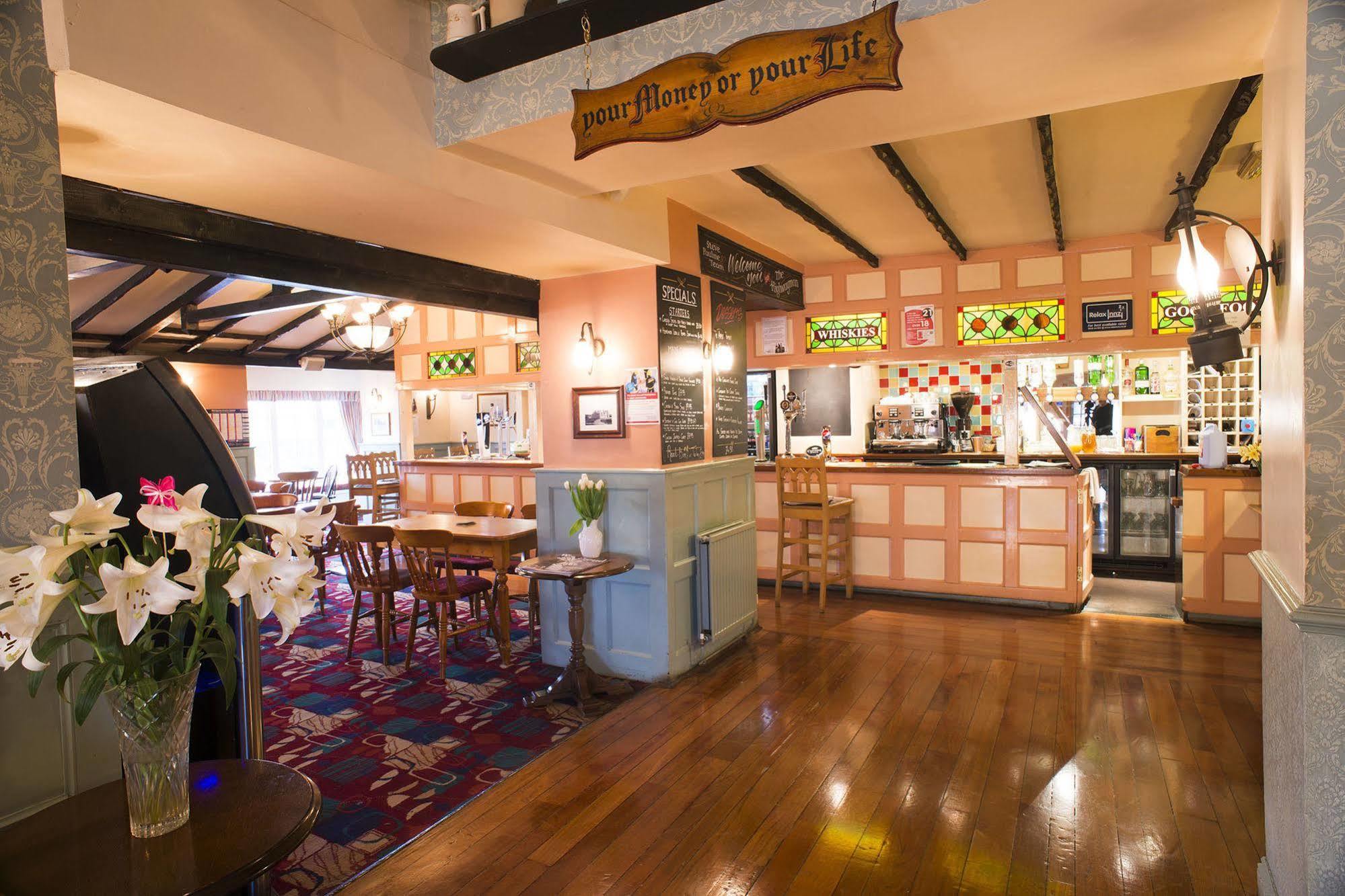 The Highwayman Inn Shepton Mallet Eksteriør billede